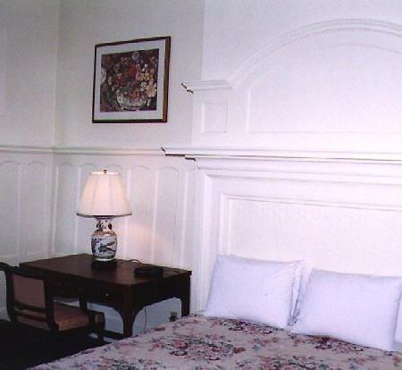 بوسطن Commonwealth Court Guest House الغرفة الصورة